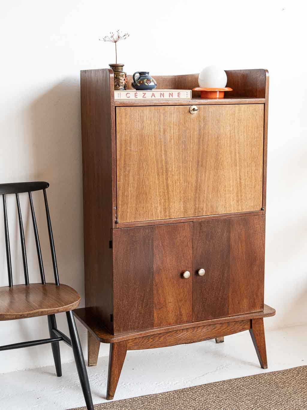 Secrétaire vintage 1950. pied compas, tablette bureau