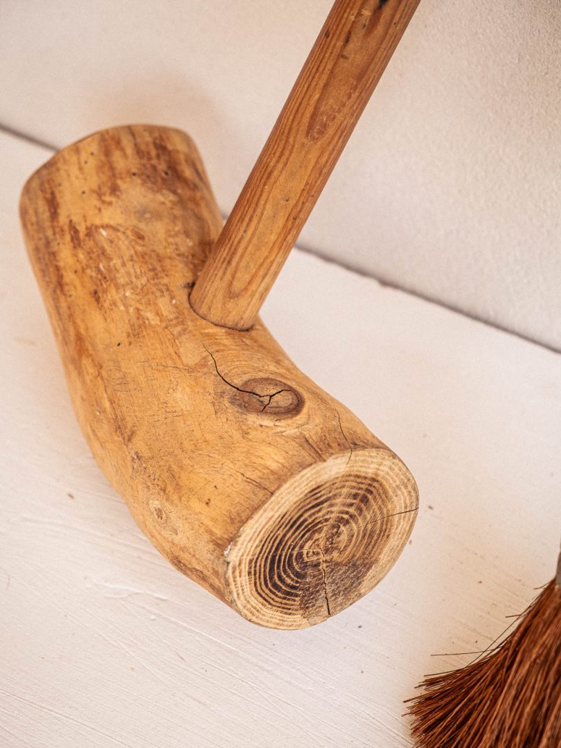 Ancien maillet en bois