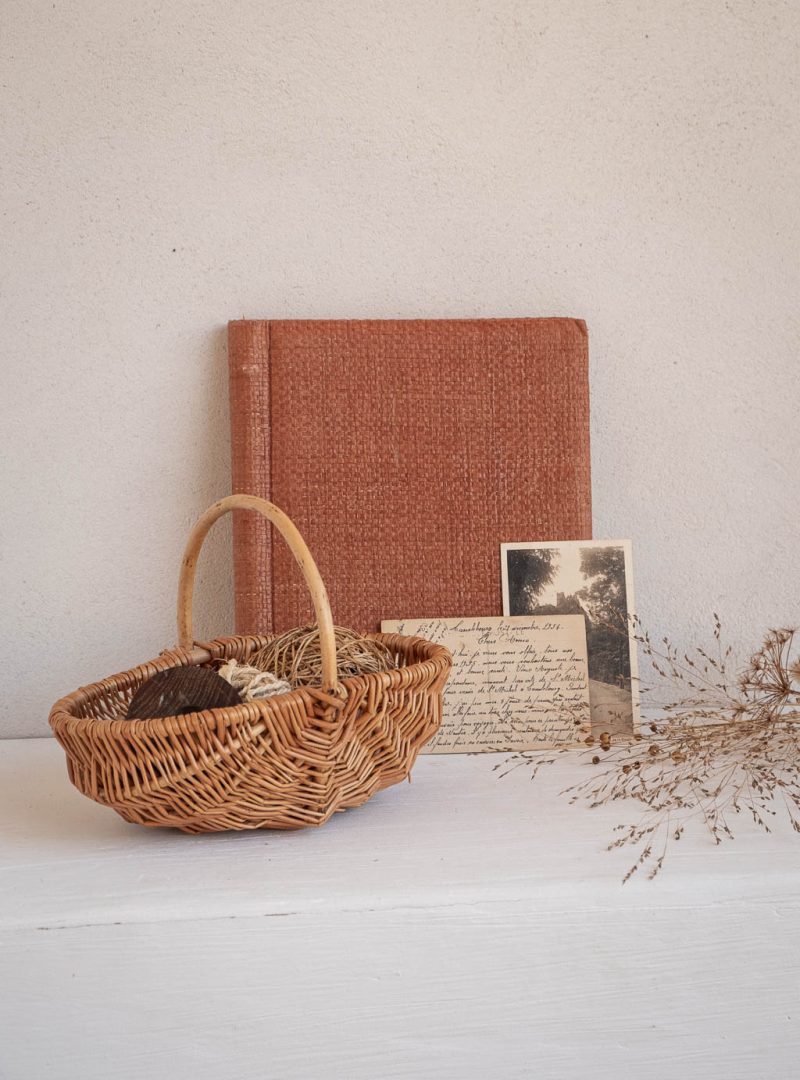 Yardwe Panier Osier Tressé Mariage – Petit Panier Fleurs Naturel Pour Demoiselle D’Honneur, Décoration Boho Chic 26x25,5 Cm
