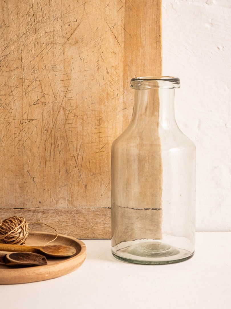 bouteille ancienne en verre épais type bouteille de laiterie