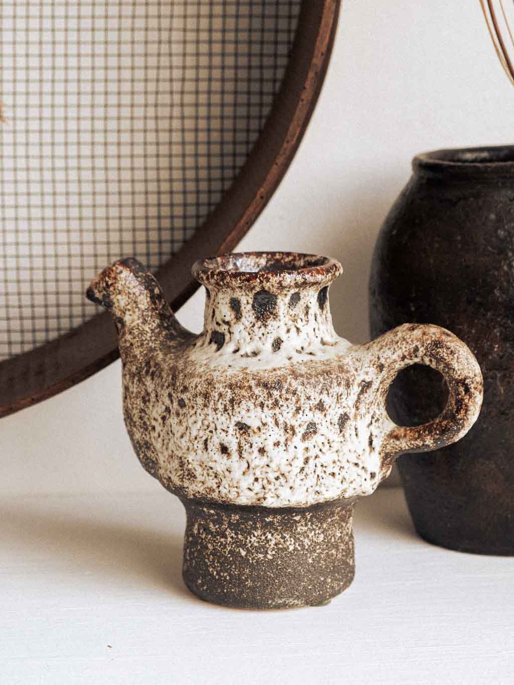 pichet ancien écume de mer brun