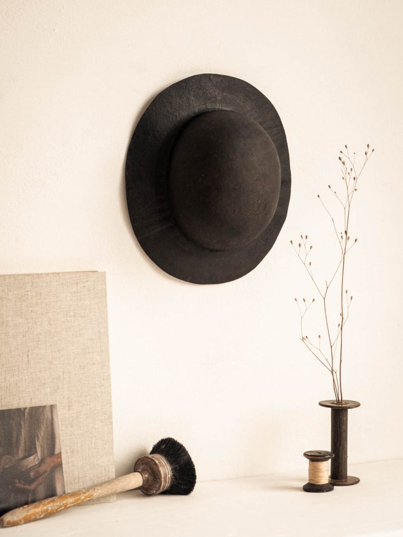 chapeau / casque de mineur en cuir dit barrette de mineur