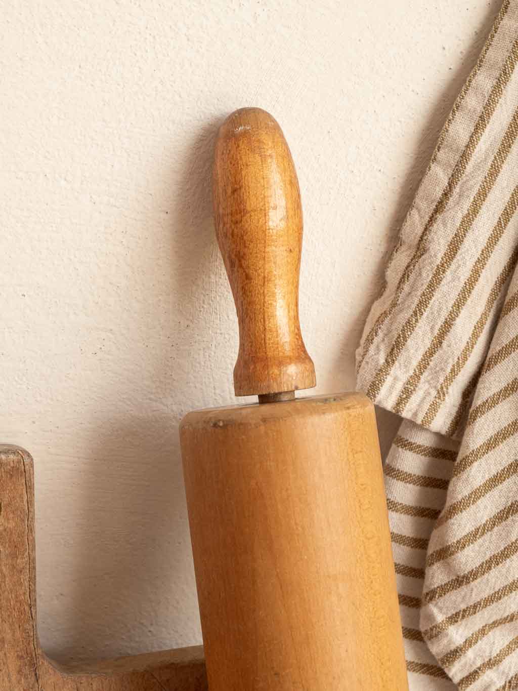 rouleau à pâtisserie ancien en bois