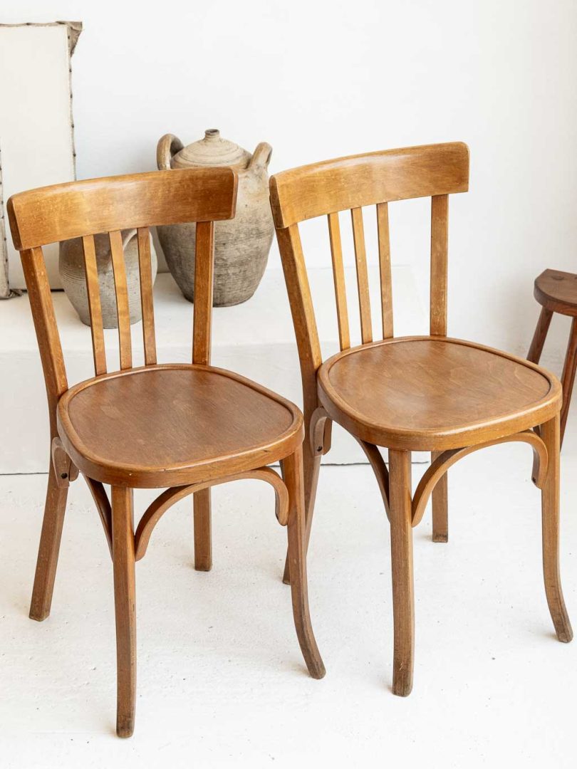 Chaises vintage Baumann bistrot n°43 en bois courbé