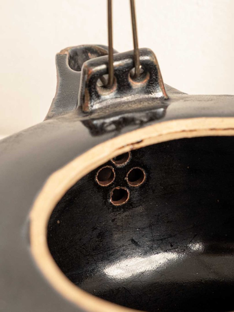 grande théière en céramique noire