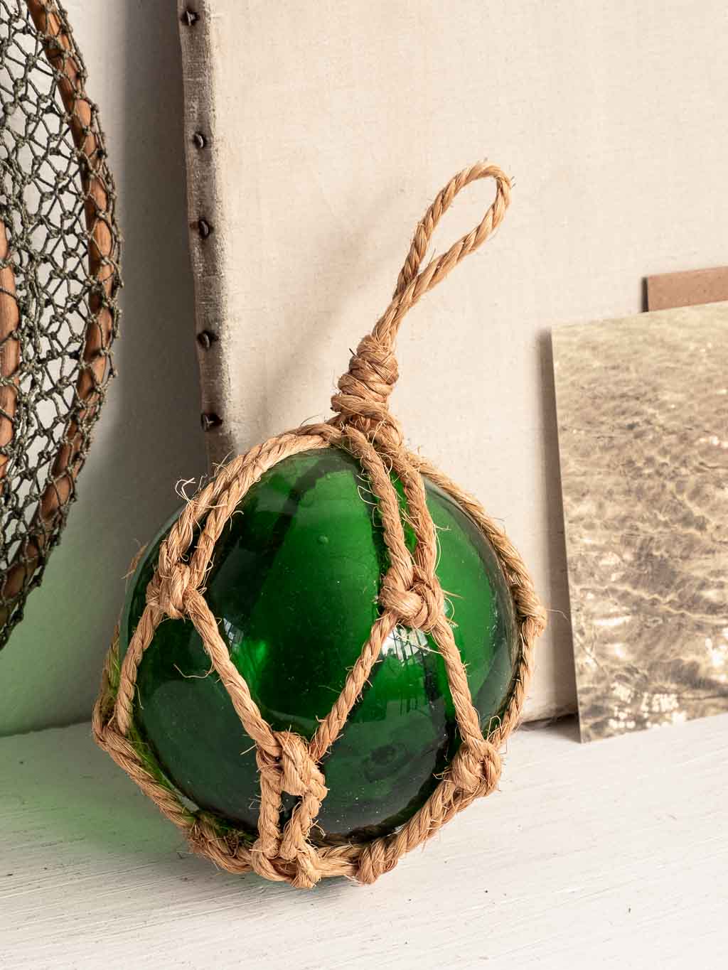 boule en verre servant de flotteur pour les filets de pêche