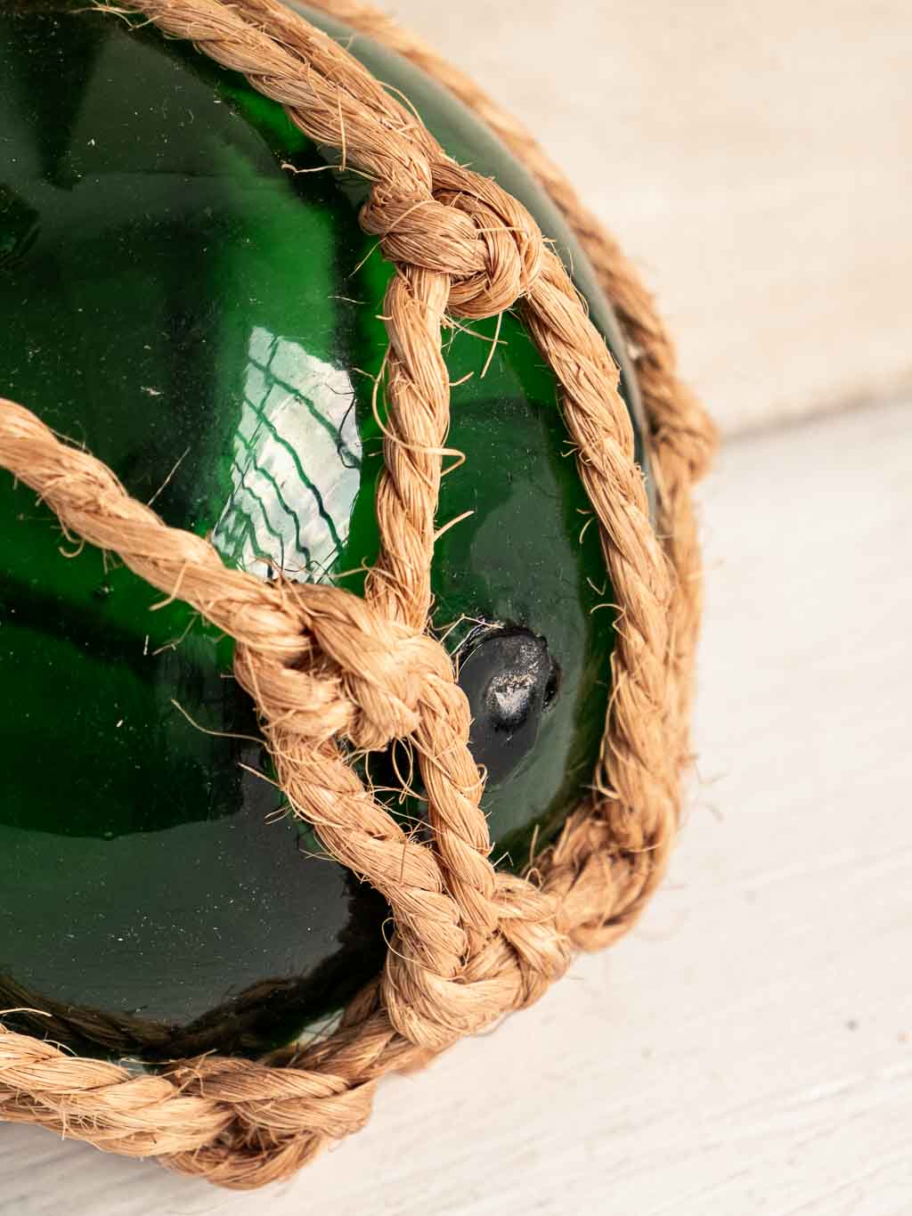 boule en verre servant de flotteur pour les filets de pêche