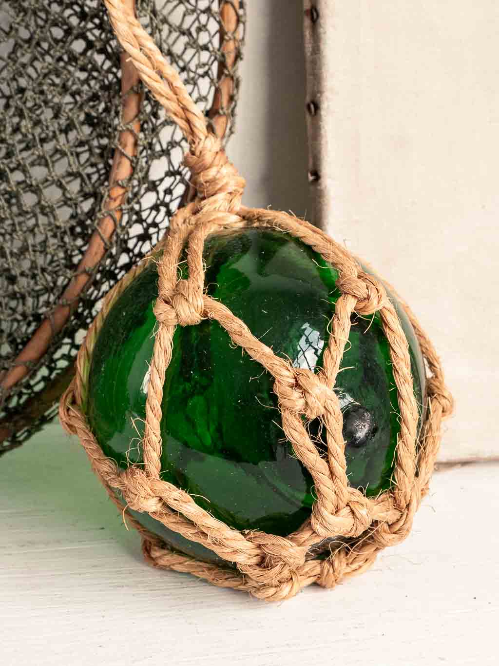 boule en verre servant de flotteur pour les filets de pêche