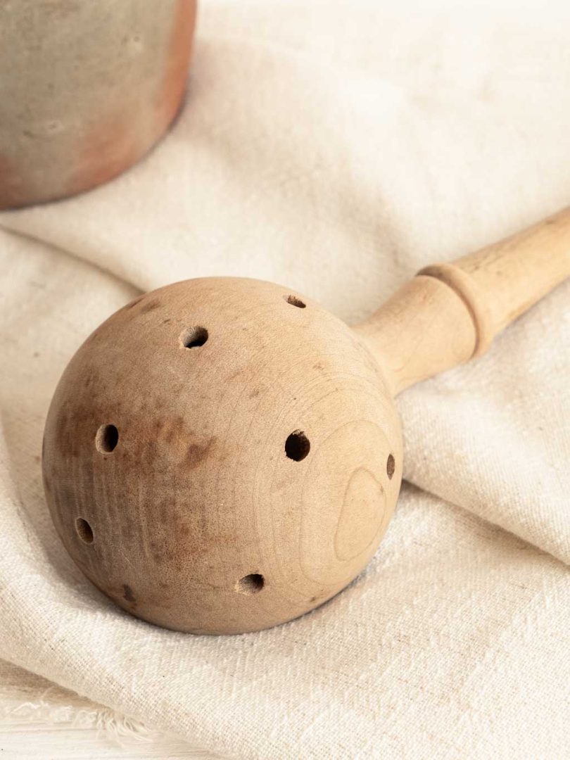 grande cuillère à olives en bois