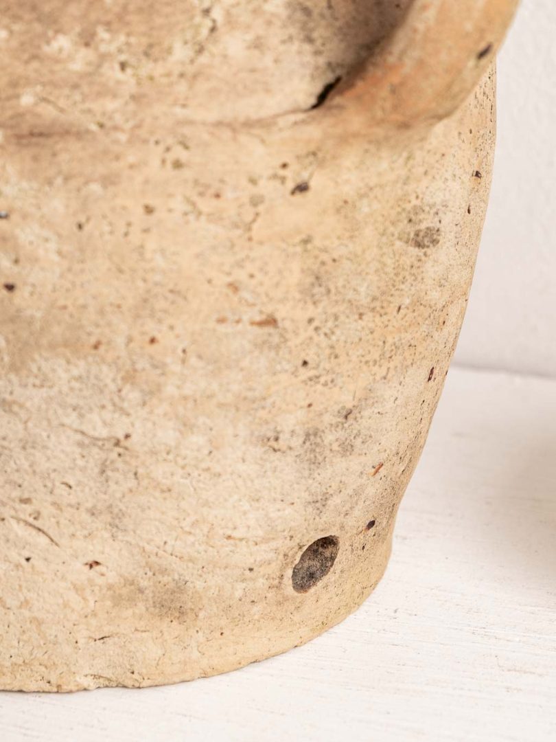 grand pot ou jarre en céramique beige patinée