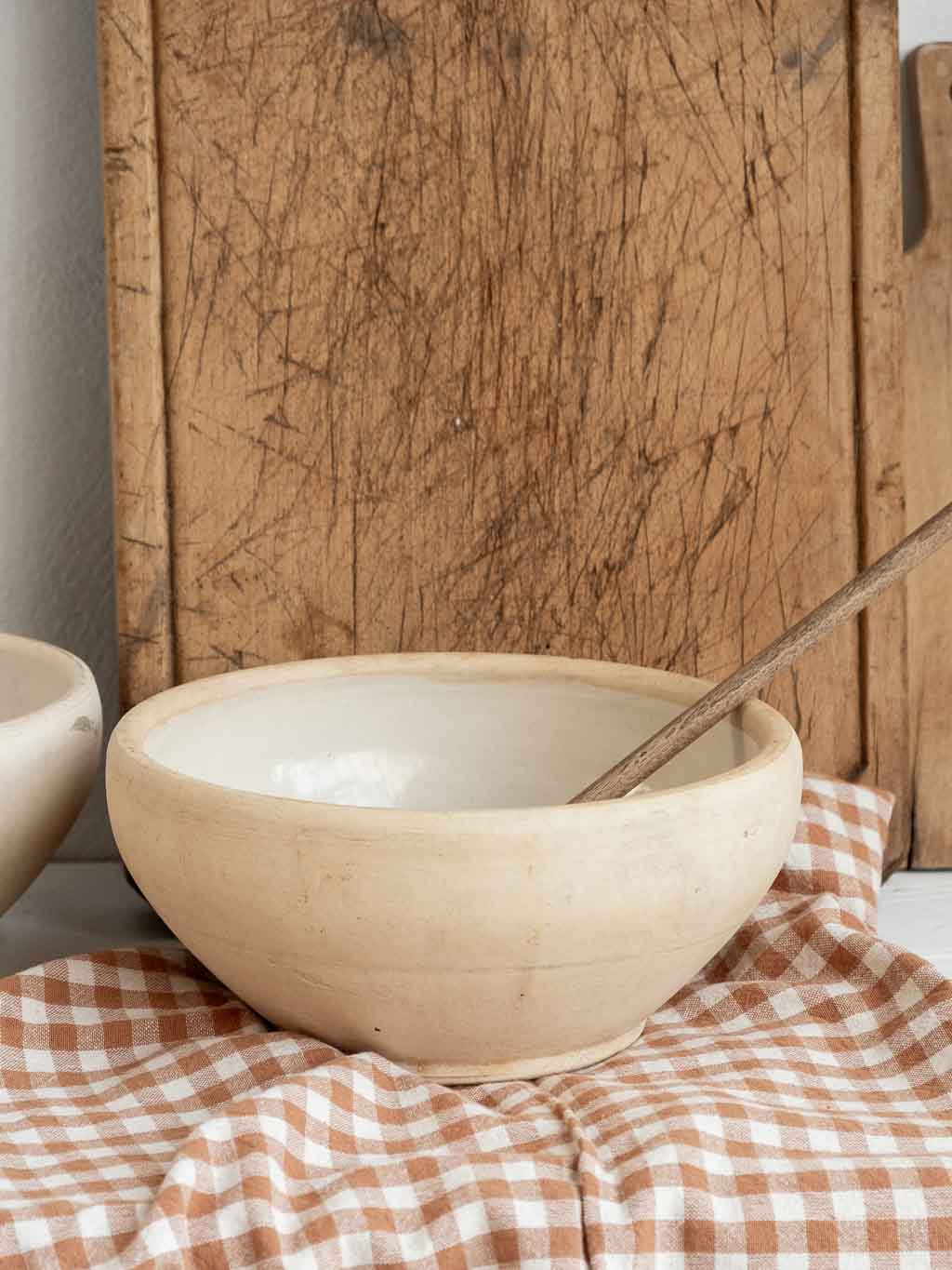 Saladier ancien en grès beige 22.5cm