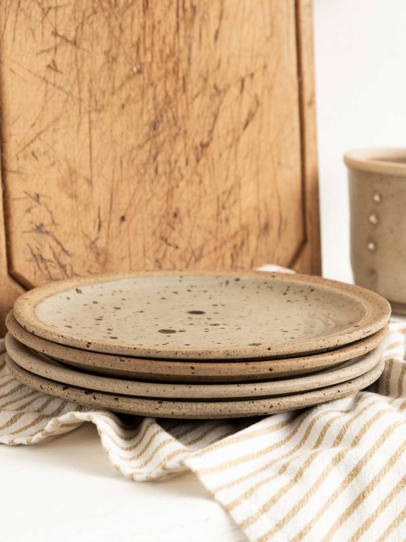 Ensemble de 4 assiettes en grès Signées Pierre Digan, La Borne