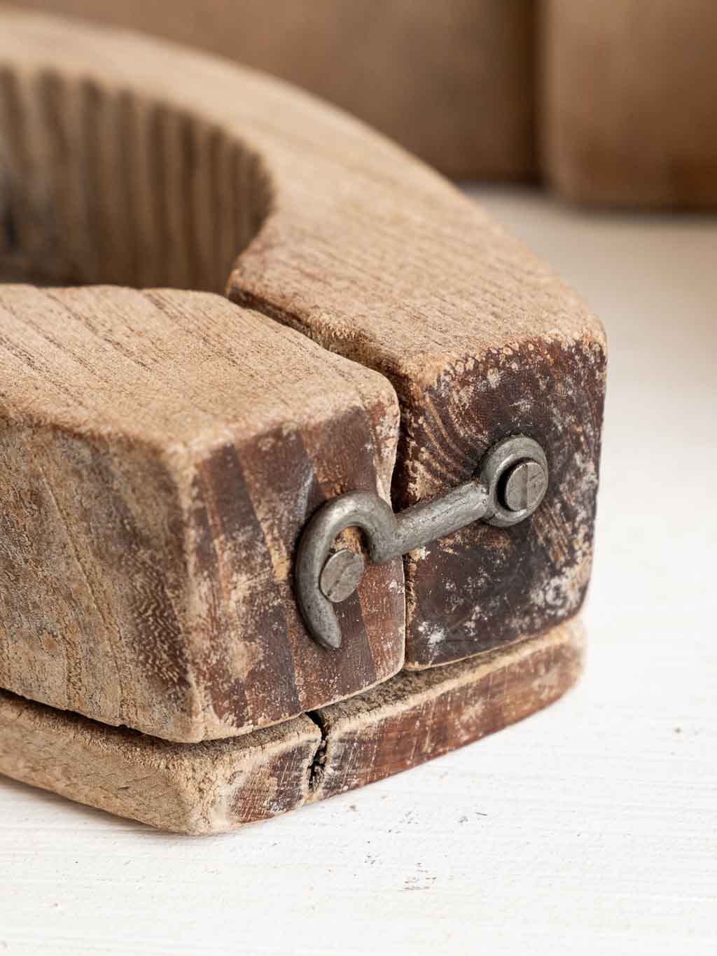 ancien moule à beurre en bois