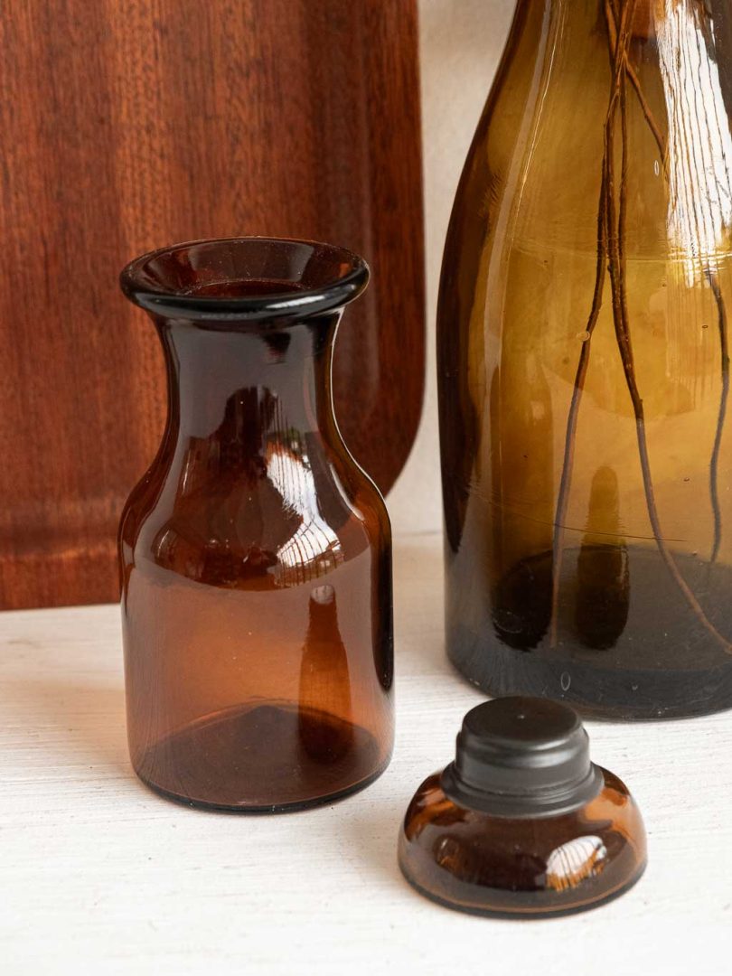 Bocal apothicaire en verre ambré petit modèle