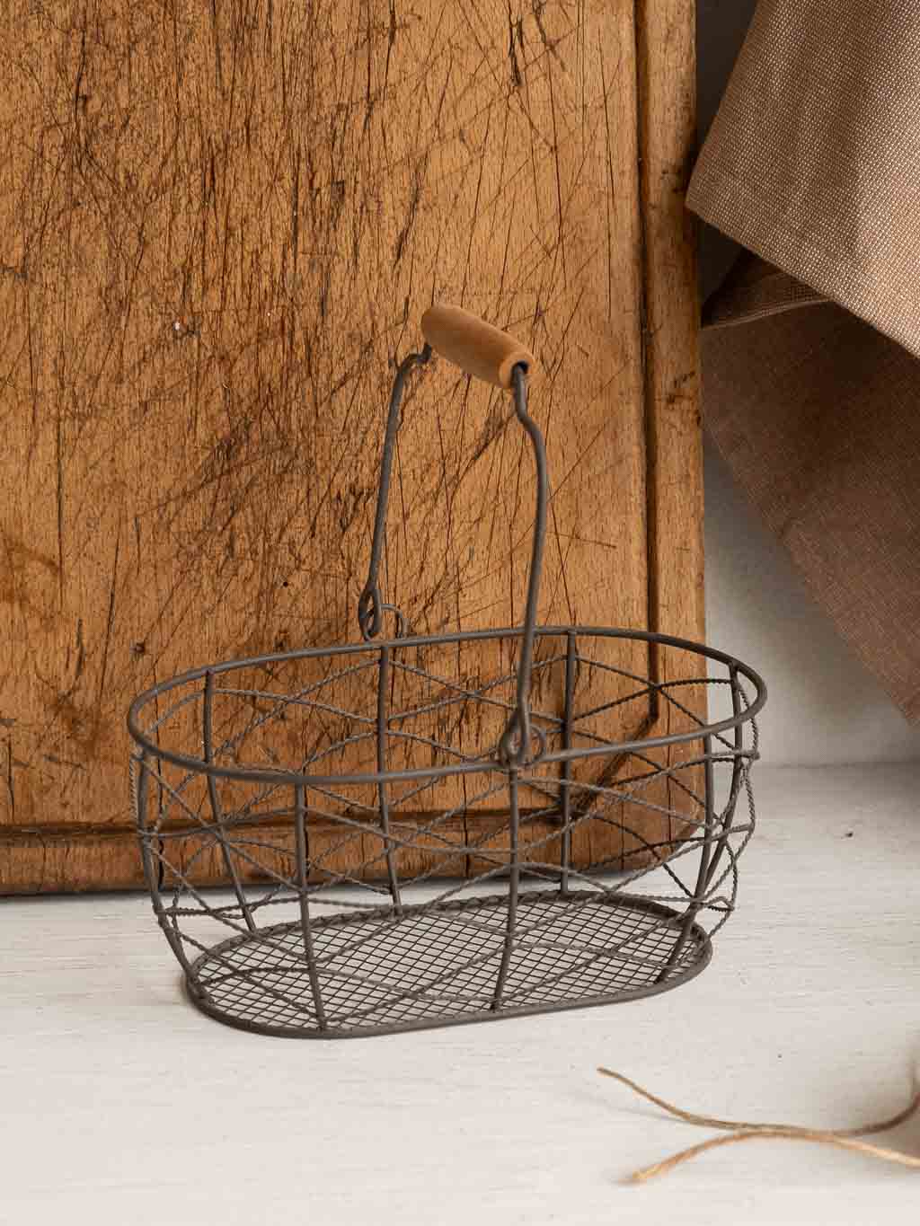 petit panier en métal