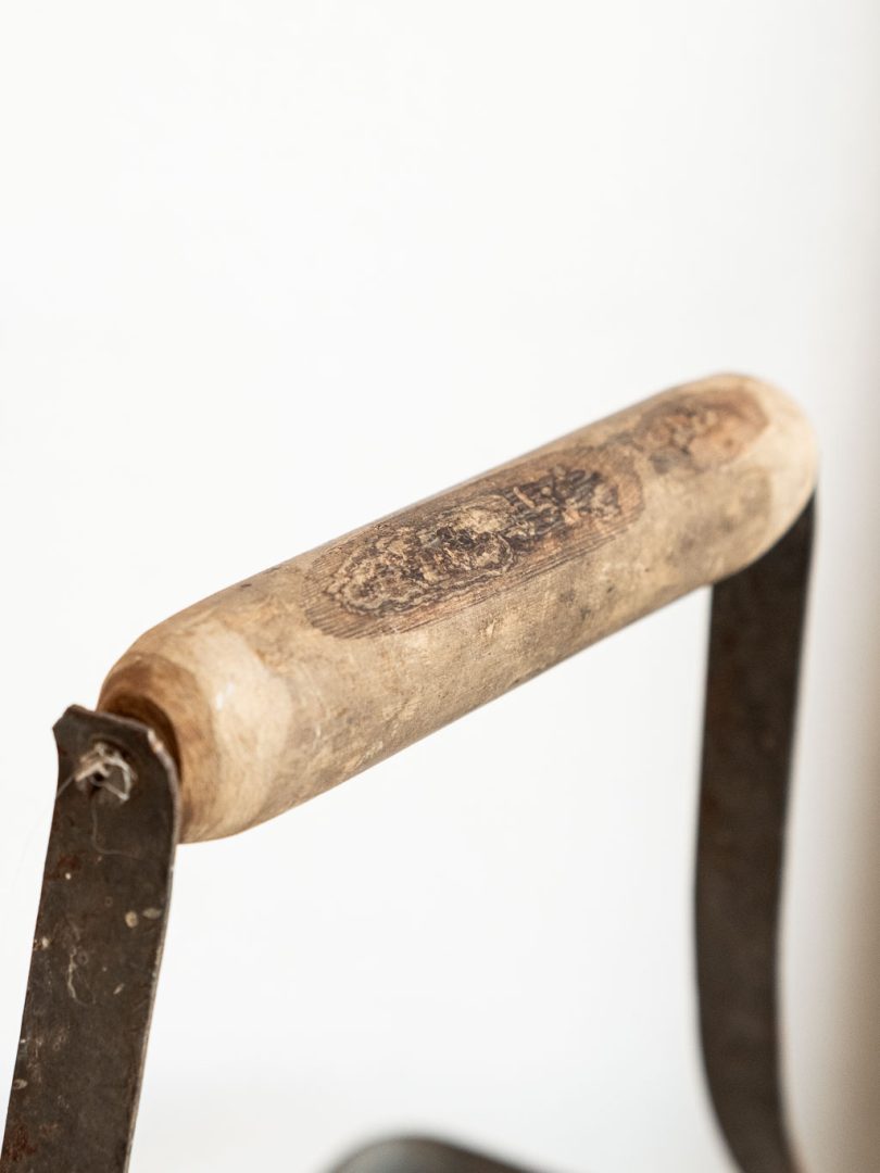 casier porte bouteille ancien en métal pour 6 bouteilles