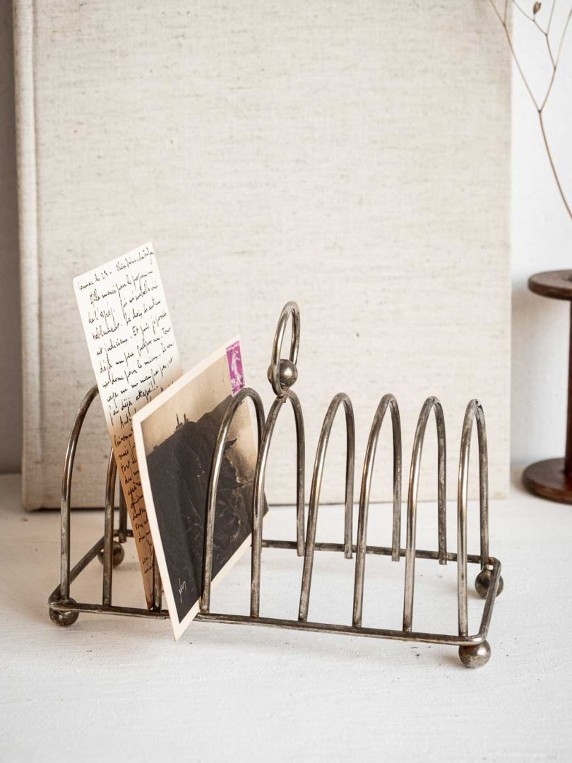 porte toast ancien en métal détourné en porte cartes