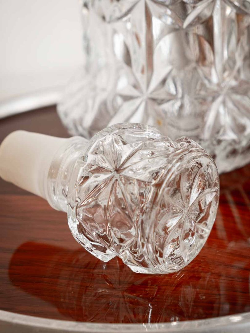 carafe à whisky en verre taillé