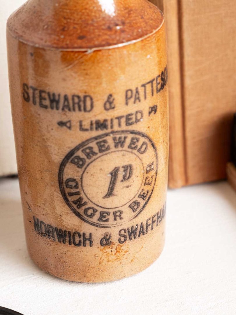 Bouteille grès vintage ginger beer Steward Patteson
