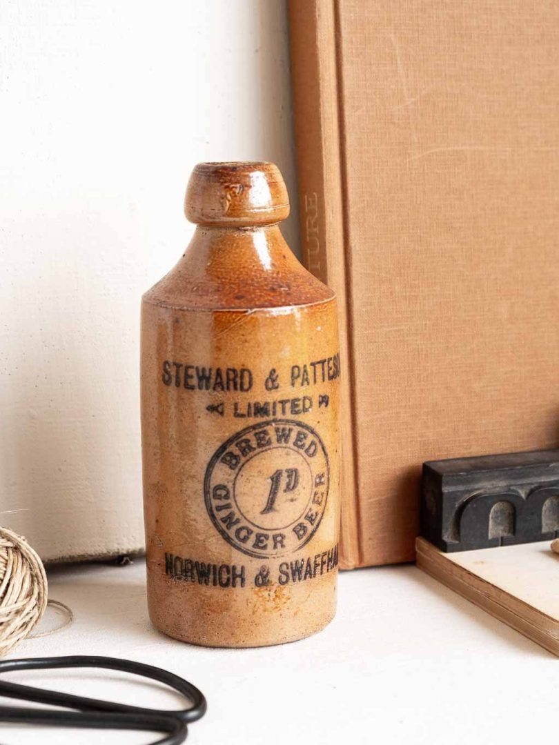 Bouteille grès vintage ginger beer Steward Patteson