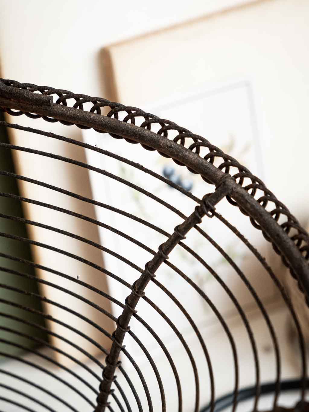 panier métal ancien style victorien