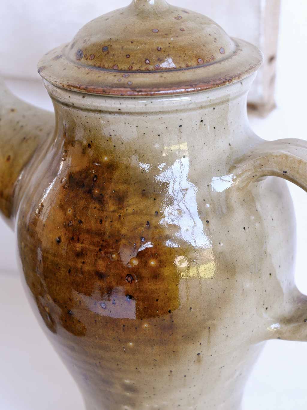 cafetière théière Jacque Vilain et ses mazagran en grès moucheté