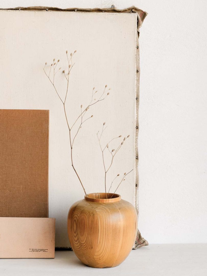 vase boule en pin made in Finland