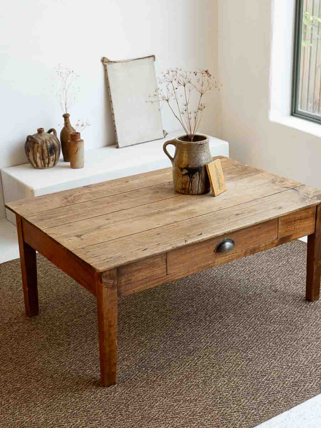 Table basse rustique ancienne en bois massif