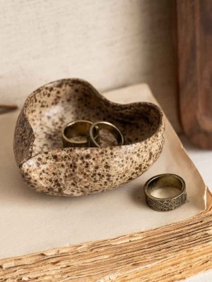 petite coupelle vide-poche cœur en grès moucheté