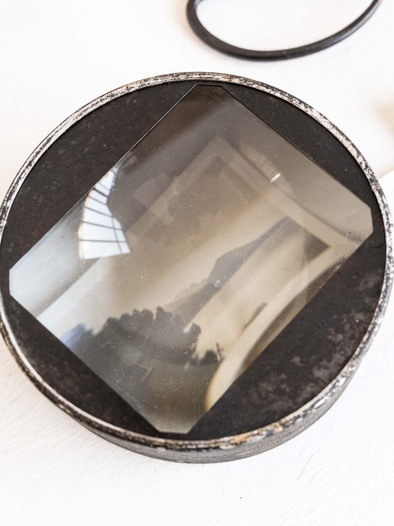 Loupe d'agrandisseur photo. condensateur
