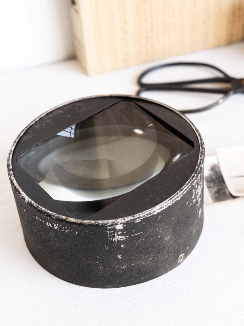 Loupe d'agrandisseur photo. condensateur