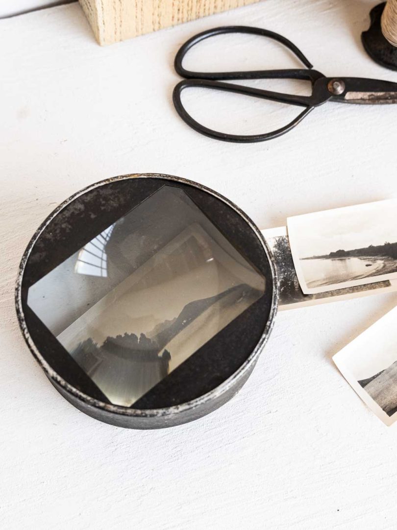 Loupe d'agrandisseur photo. condensateur