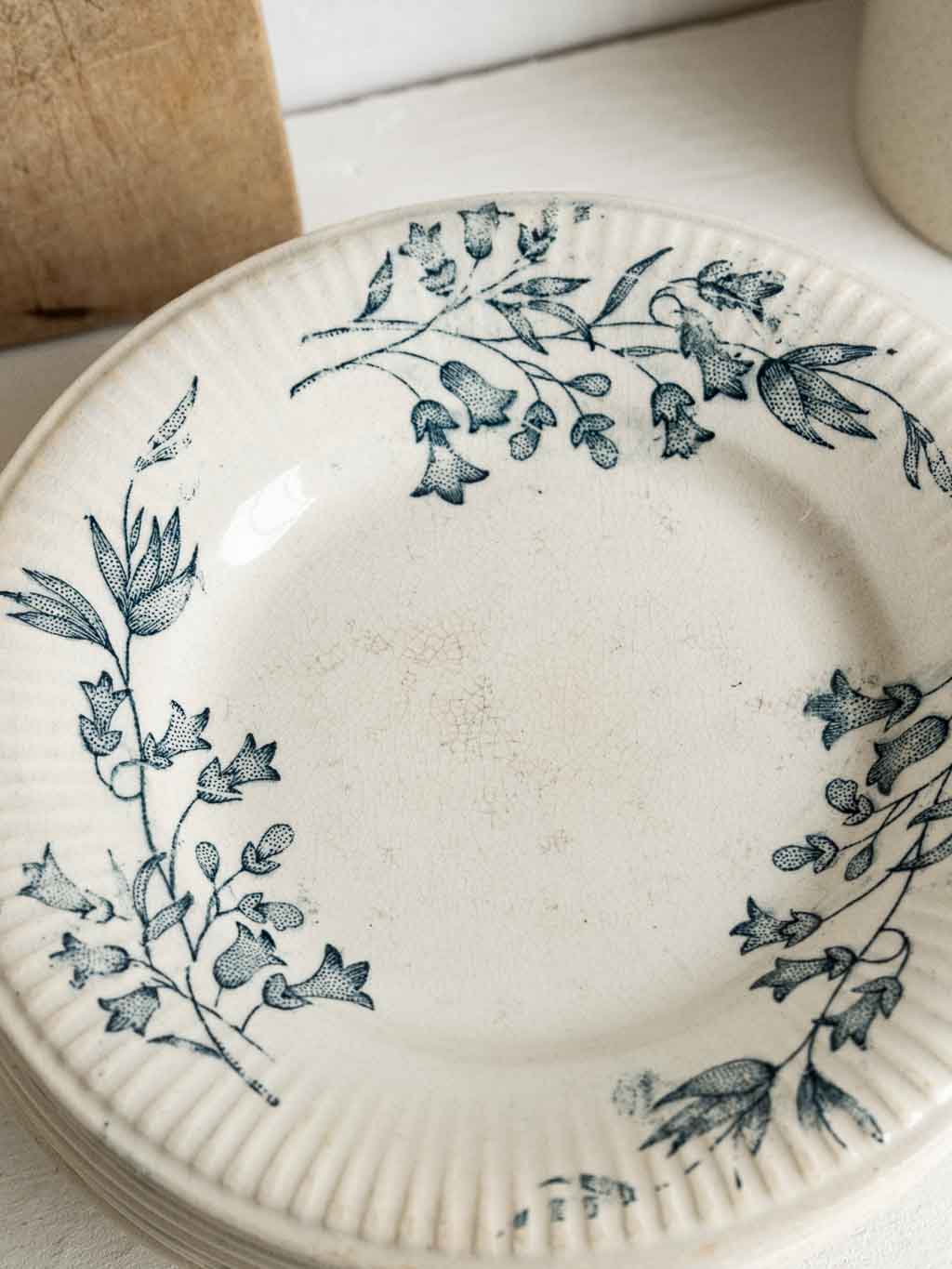 assiettes vintage faience de grigny terre de feu