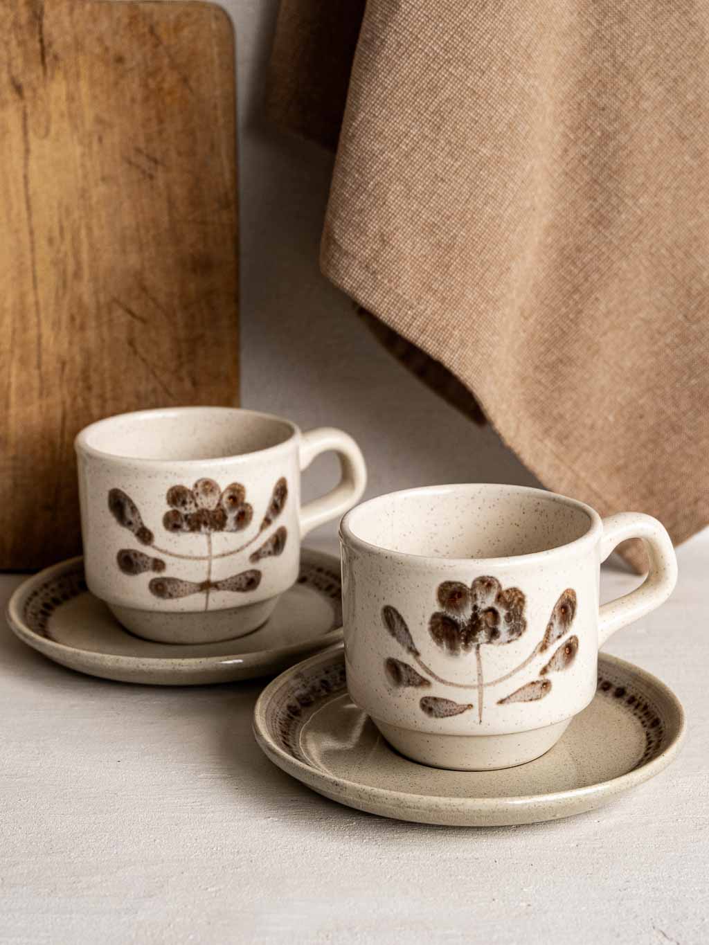 Lot de 2 tasses vintage Sarreguemines Jocelyne