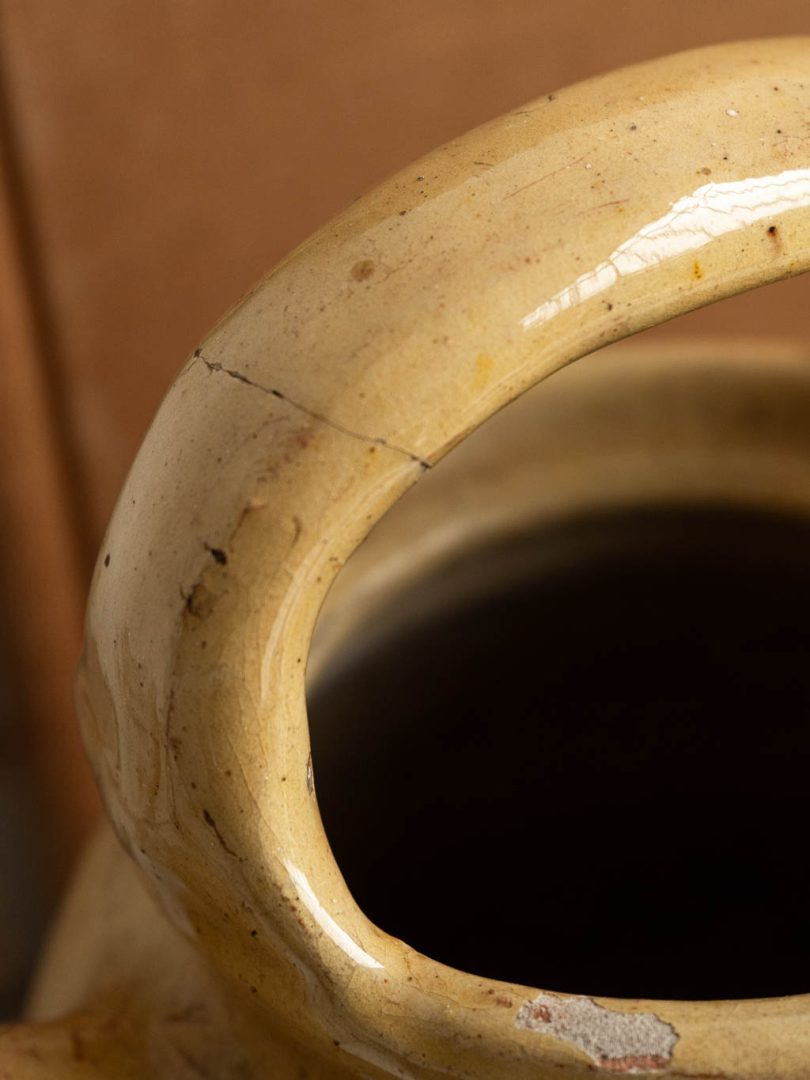 Jarre ancienne bicolore ocre et terre cuite