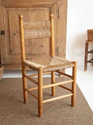 Chaise rustique ancienne assise et dossier en paille style Charlotte Perriand