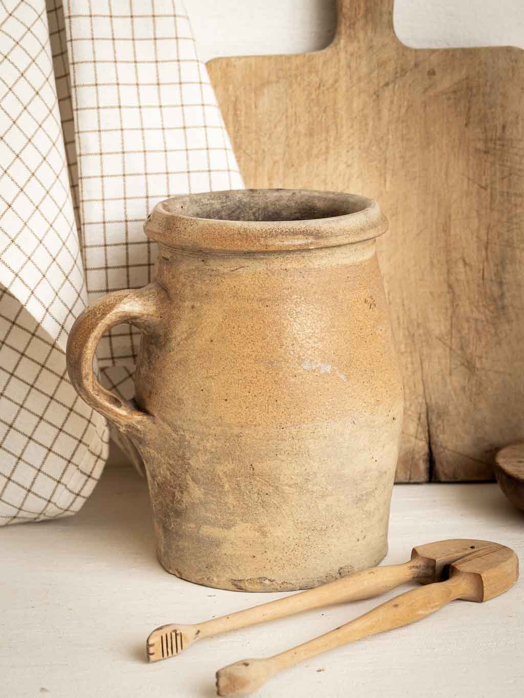 pot à ustensile ancien en grès brut (terre cuite)