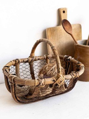 Panier métal grillagé et bambou