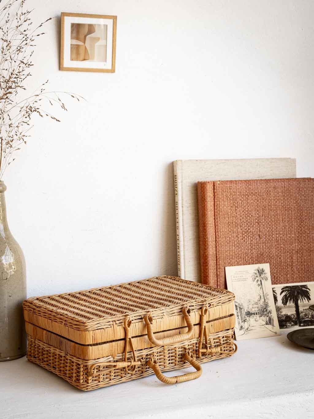 valise vintage en rotin rangement boheme