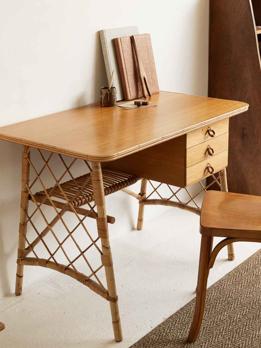 Bureau vintage rotin bambou 1960 dlg Louis Sognot