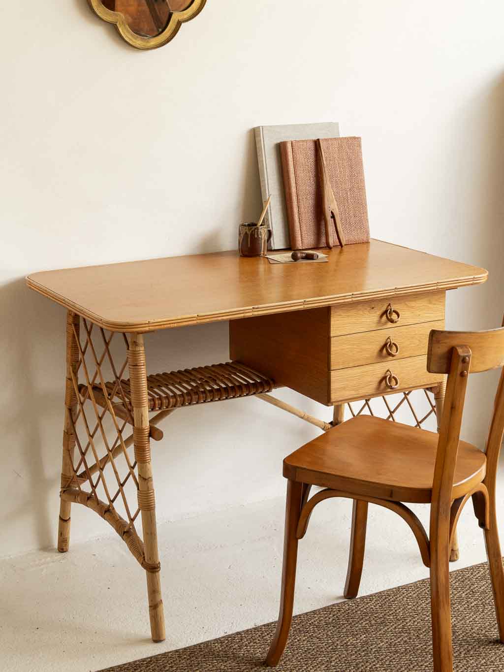 Bureau vintage rotin bambou 1960 dlg Louis Sognot