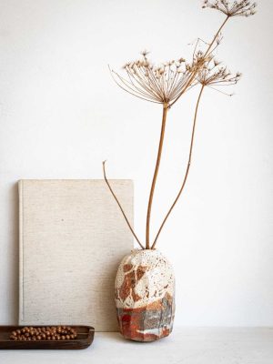Vase brutaliste en céramique japandi