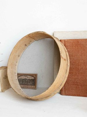 tamis rond à farine en bois