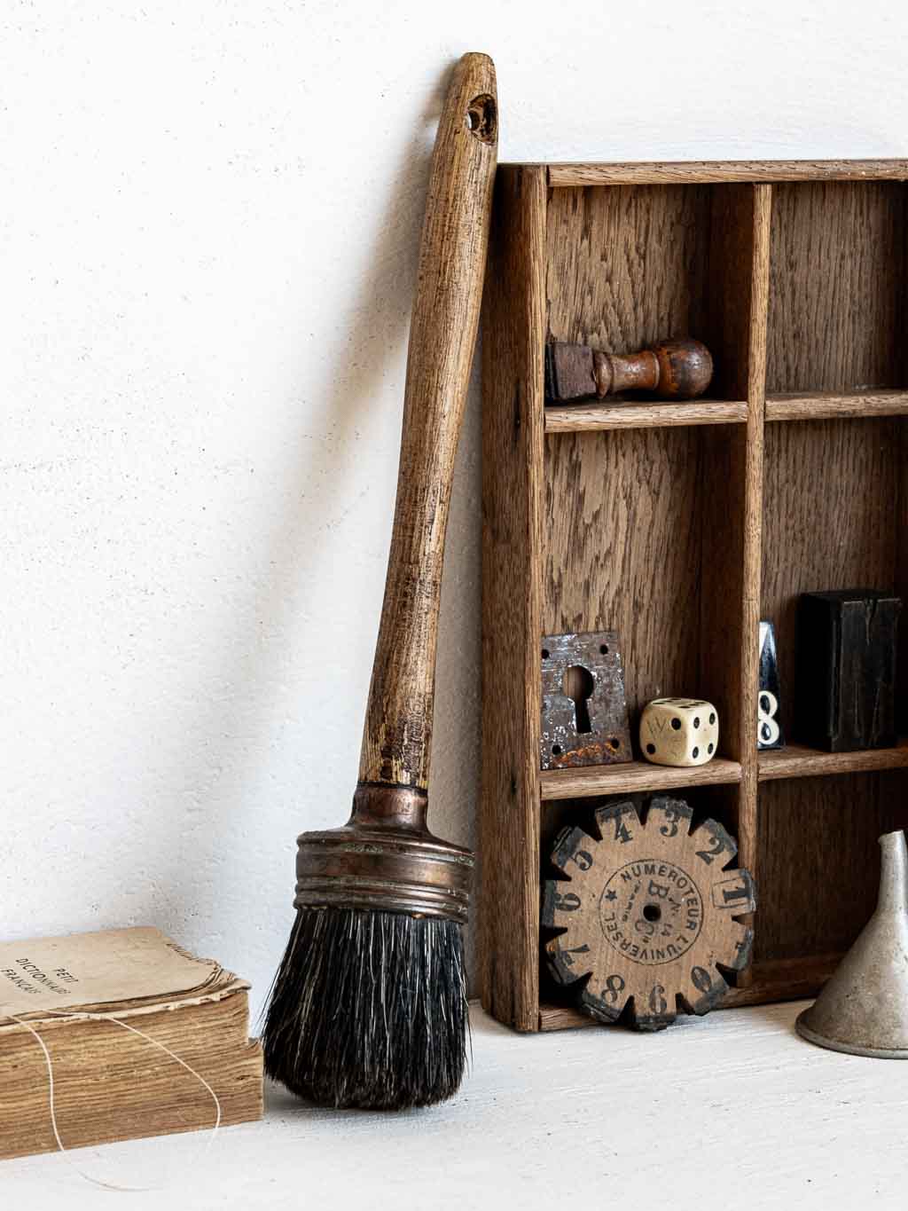 grand pinceau ancien cuivre poile noirs