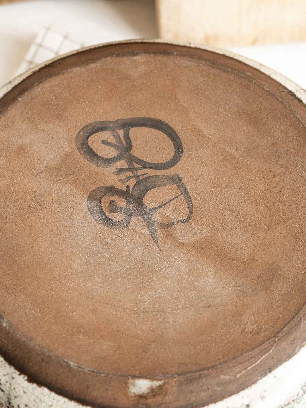 caquelon, casserole en grès signé Raynaud, le murier Vallauris