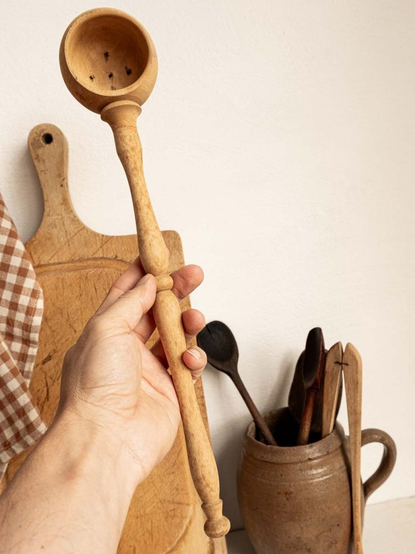 Grande cuillère à olive en bois