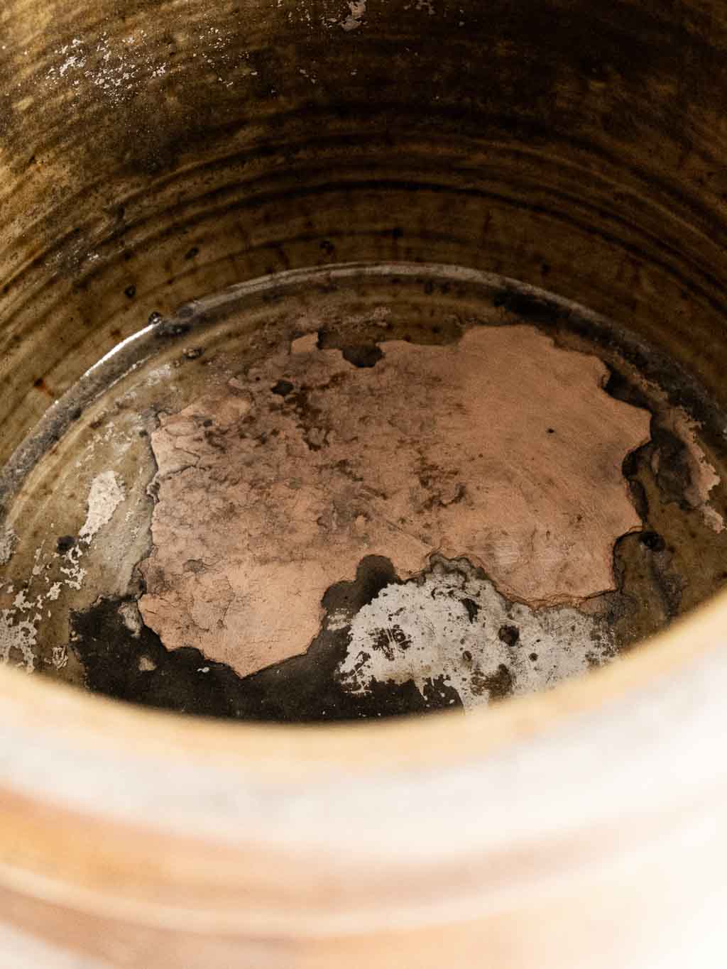 grand pot en grès avec anse