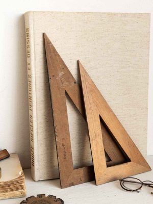 équerres vintage en bois